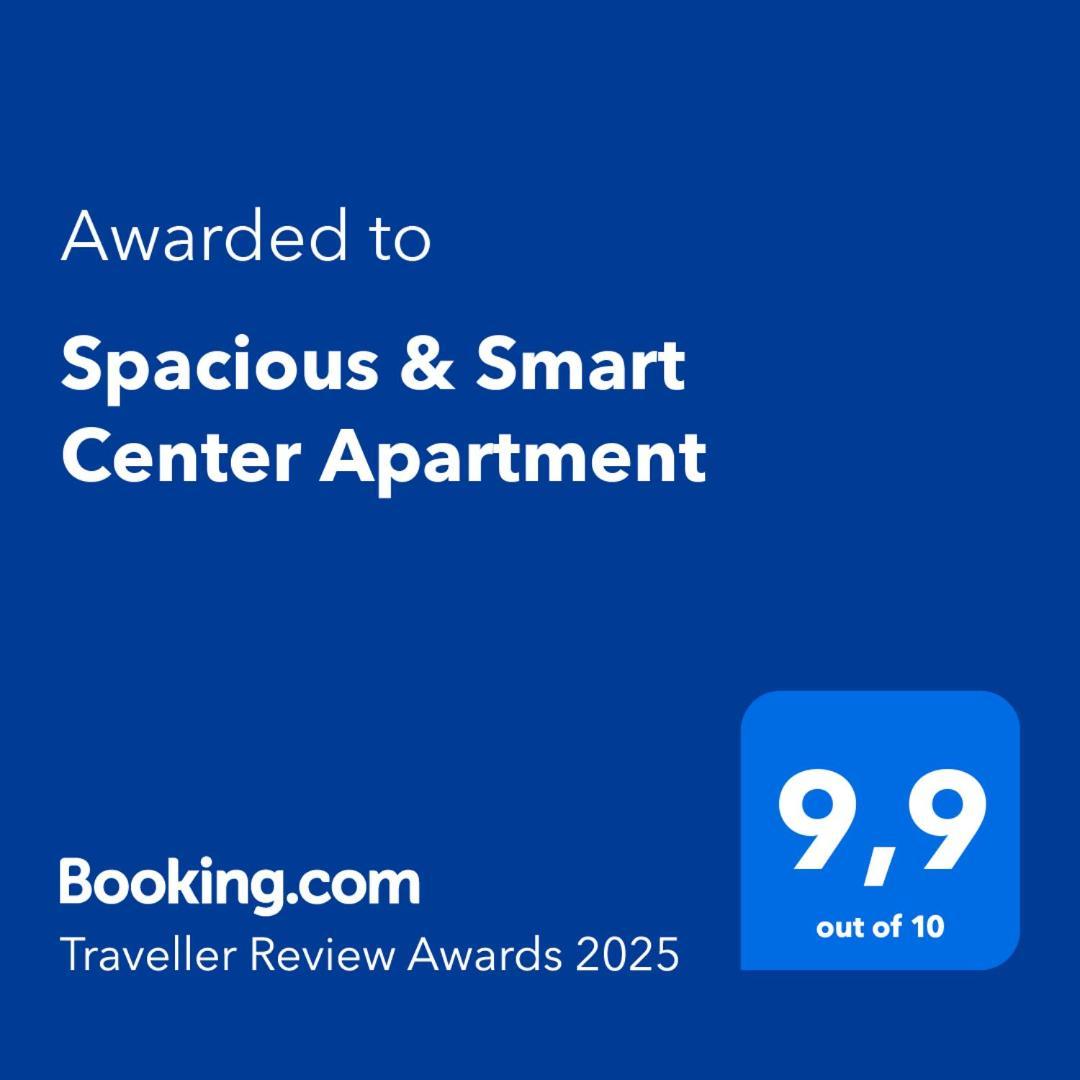 Spacious & Smart Center Apartment PUY Eksteriør bilde
